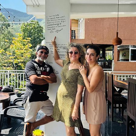 Adams Peak Inn Nallathanniya Ngoại thất bức ảnh