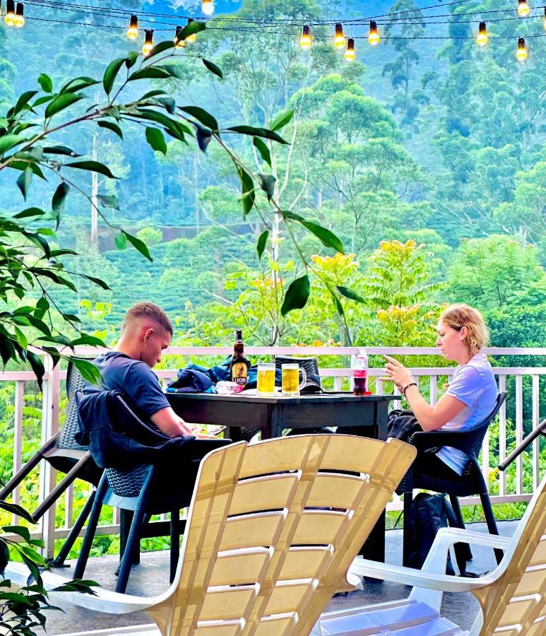 Adams Peak Inn Nallathanniya Ngoại thất bức ảnh