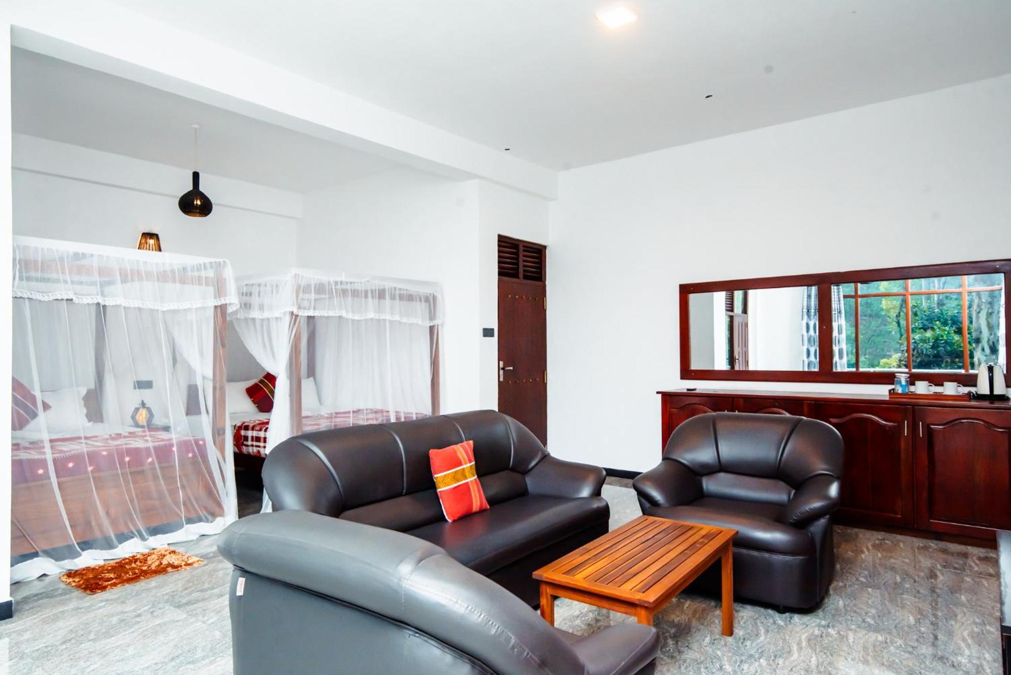 Adams Peak Inn Nallathanniya Ngoại thất bức ảnh