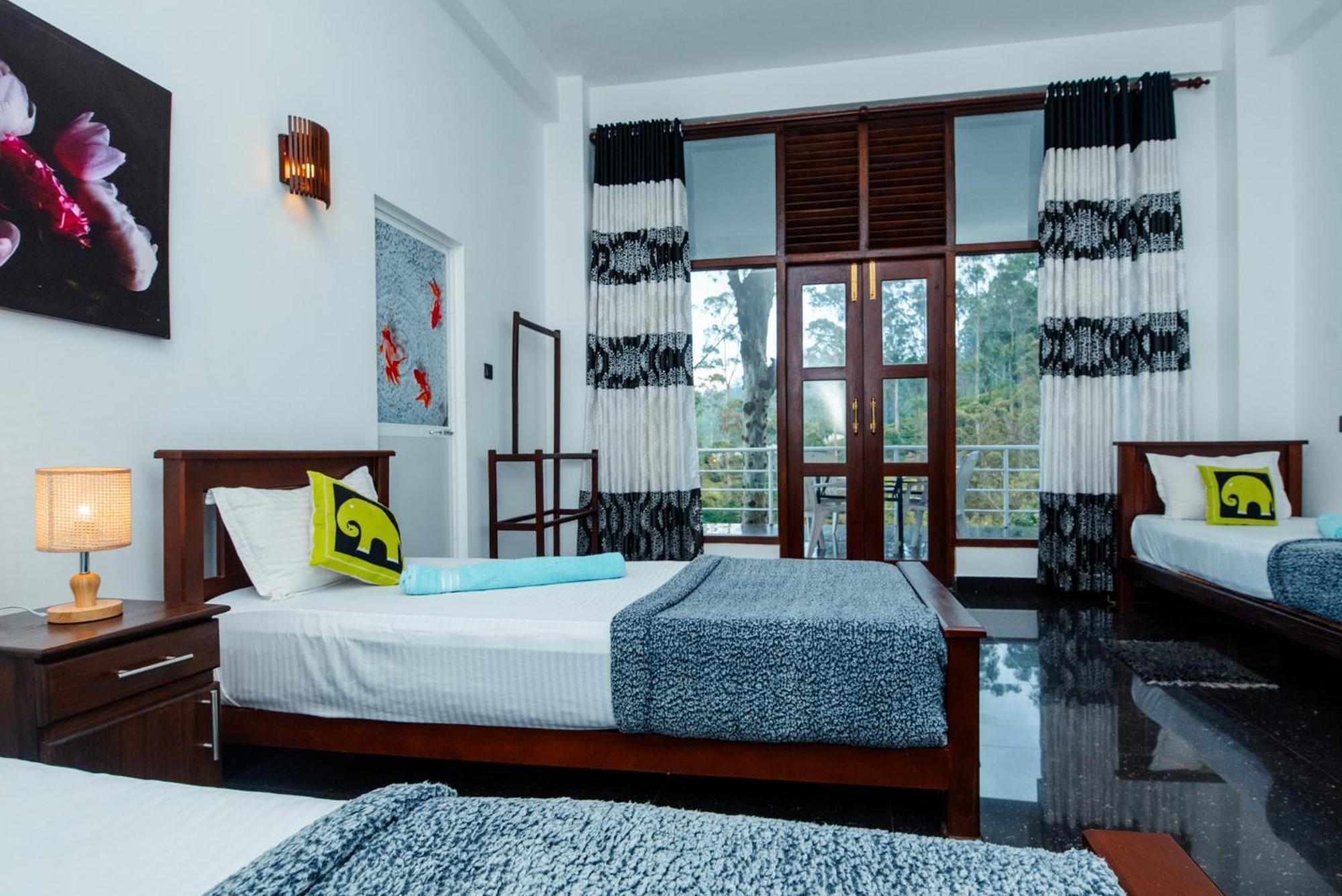 Adams Peak Inn Nallathanniya Ngoại thất bức ảnh