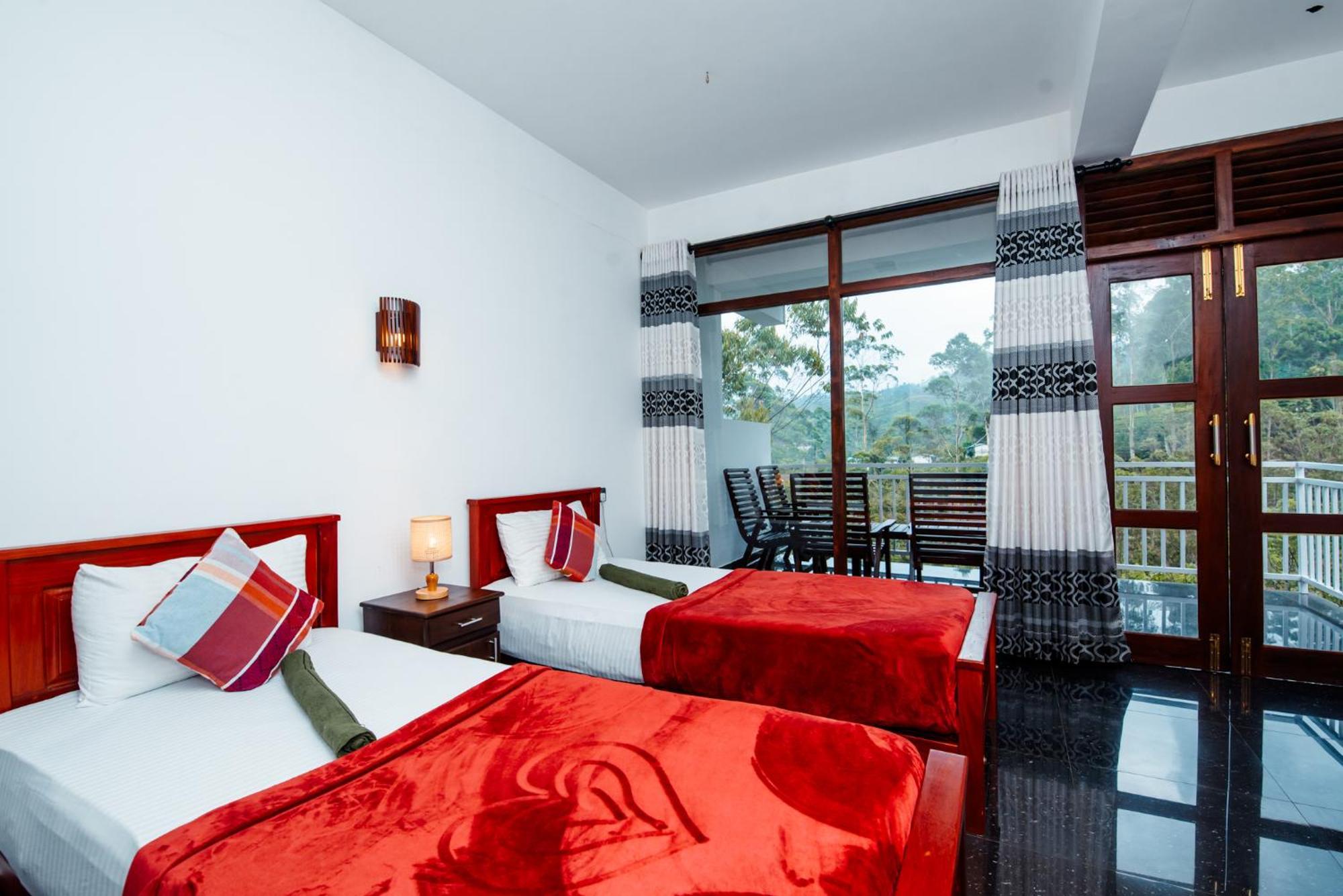 Adams Peak Inn Nallathanniya Ngoại thất bức ảnh